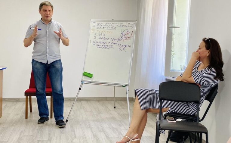 Відповіді на ваші запитання